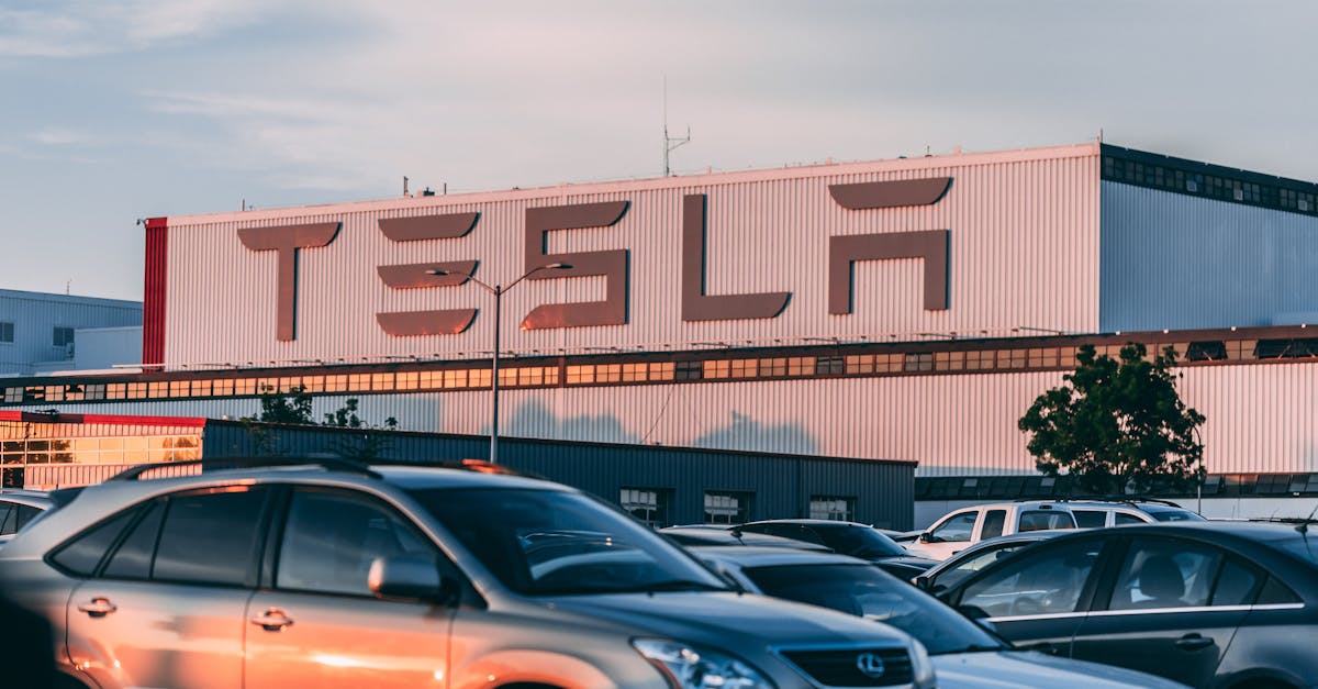 Un producător auto renumit va concedia 3.000 de angajați din cauza provocărilor din industrie