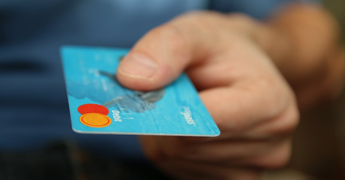 Fuziunea a două mari bănci din România: impactul asupra clienților și serviciilor