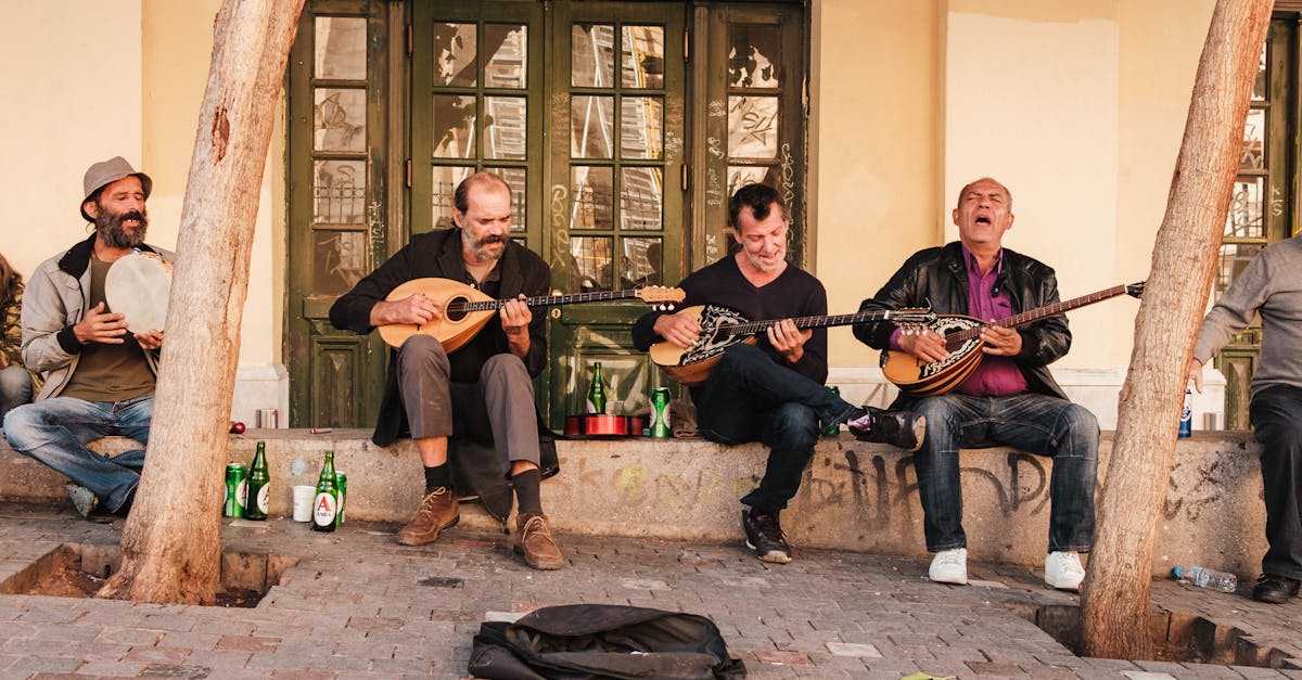 Mari artiști ai folclorului susțin un concert la Brașov în memoria lui Andrei