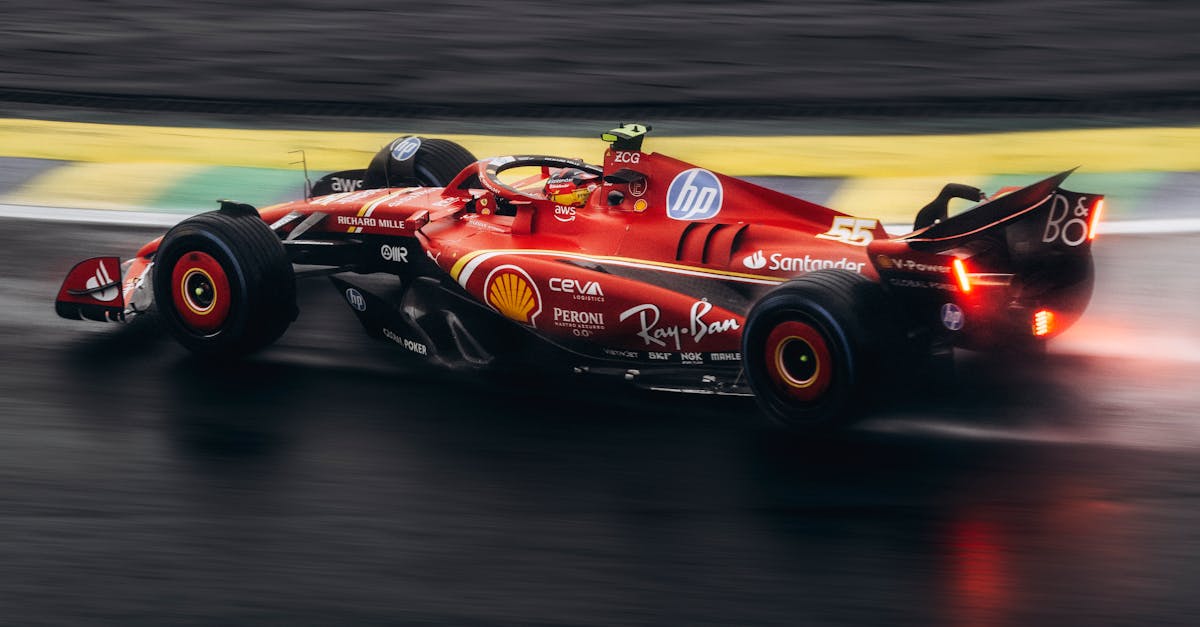 Evenimentul Red Bull Showrun by ALUMIL: un spectacol de sporturi motorizate la Atena