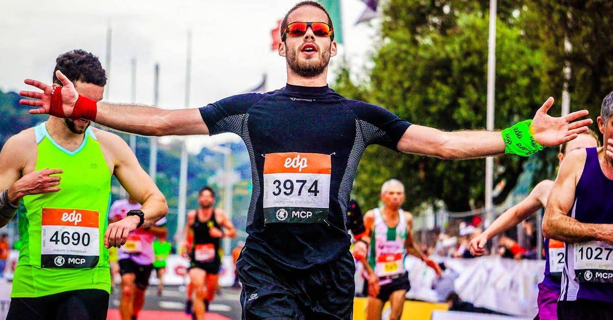Românul care a alergat la maratonul internațional de la Phenian: „Ne așteptam la o țară înapoiată, dar realitatea este diferită”