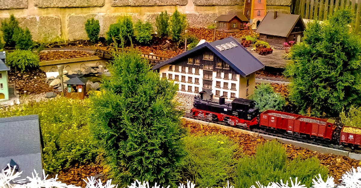 Expoziție fascinantă de trenulețe și miniaturi la Arad