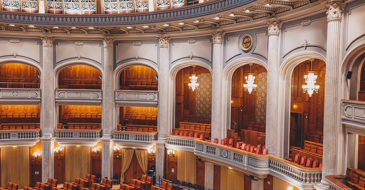 Situație fără precedent în Parlamentul României: 28 de deputați și senatori neafiliați