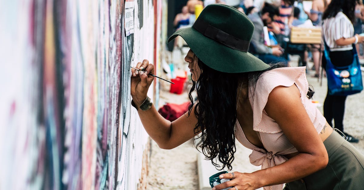 Arta murală din București atrage tot mai mulți turiști