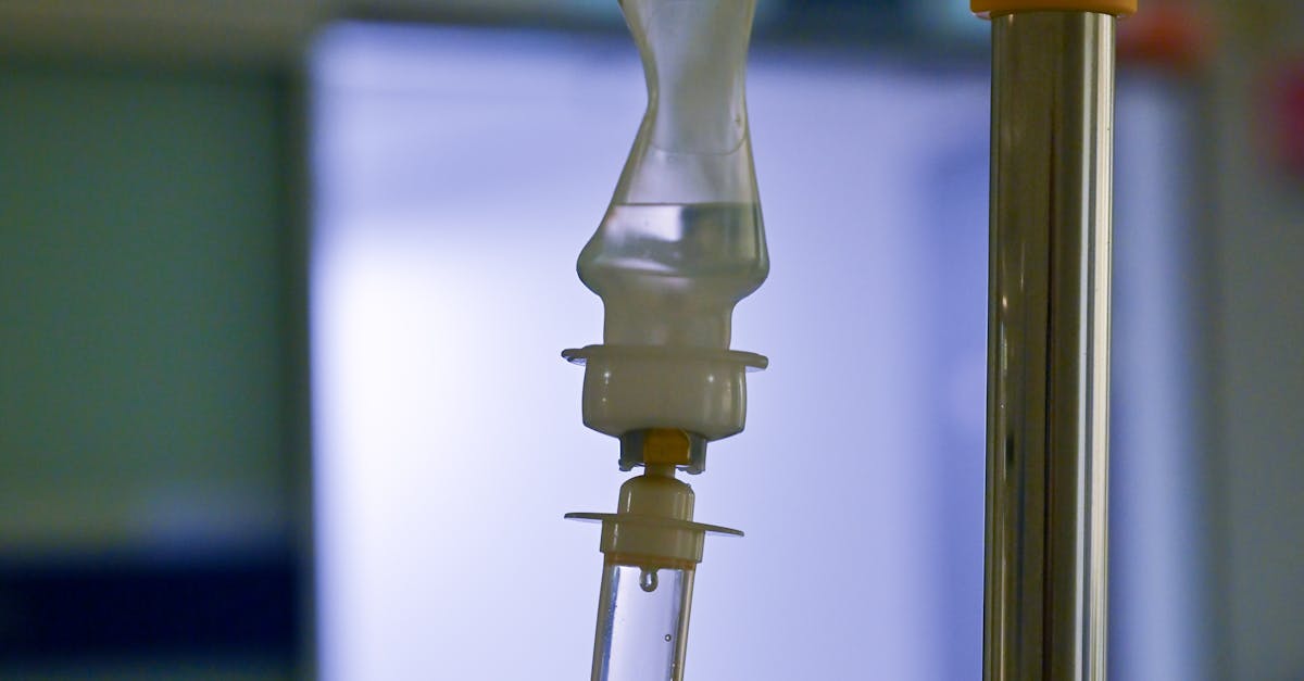 Criza serului fiziologic: Spitalul din Brașov se confruntă cu dificultăți, iar medicii sunt nevoiți să limiteze intervențiile