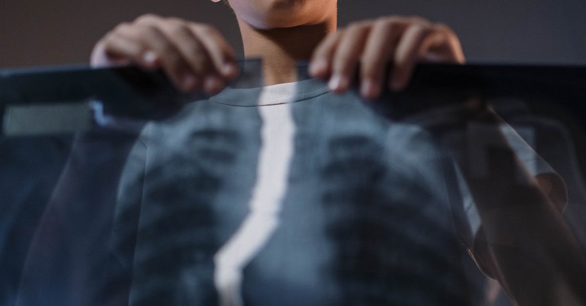 Anchetă în stagnare: Procurorii din Oradea continuă să nu rezolve cazul morții unui copil, tratat superficial de medici