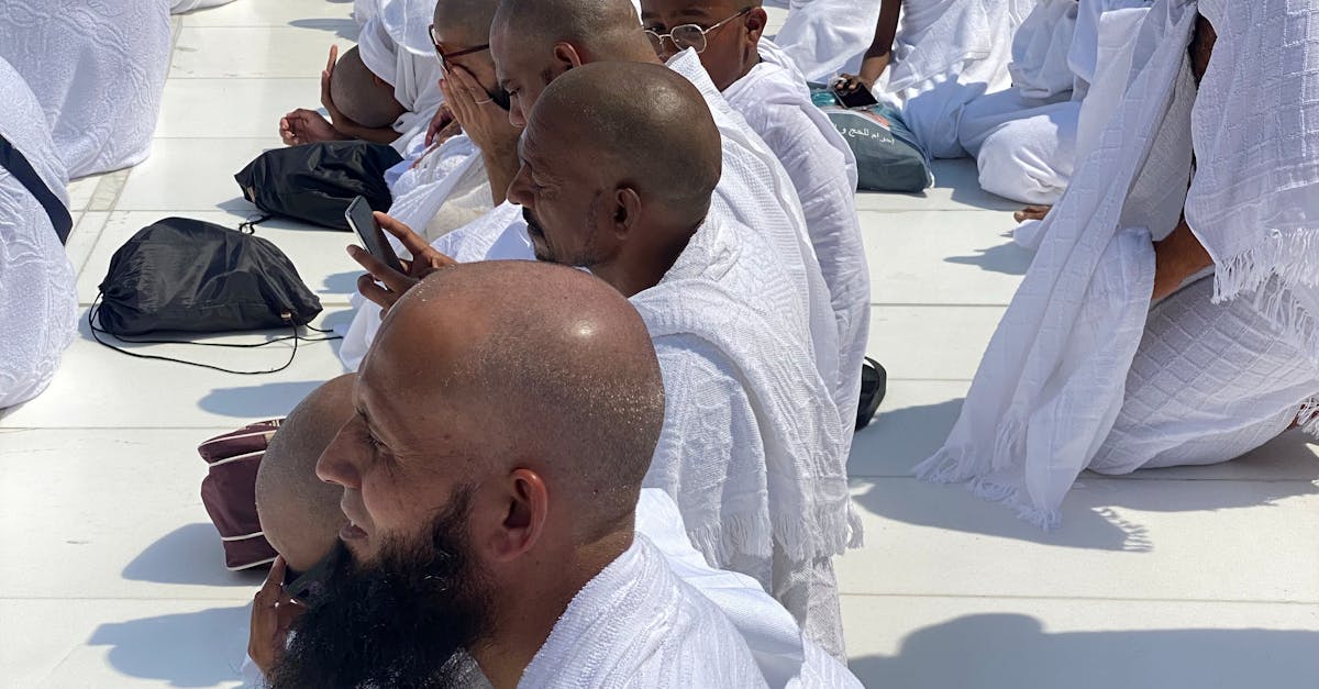 Peste un milion de musulmani au început pelerinajul la Mecca, o călătorie obligatorie în viață
