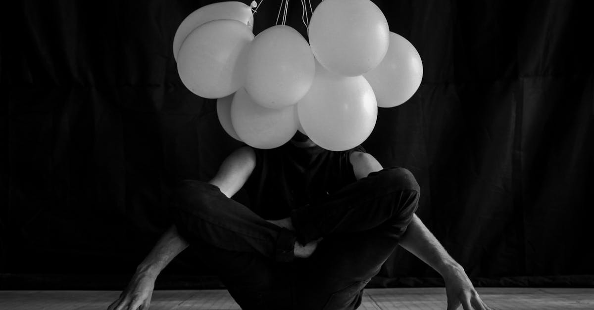 Expoziția „100 de actori români în festival” de Ovidiu Stanciu la Galeria de artă Zamca