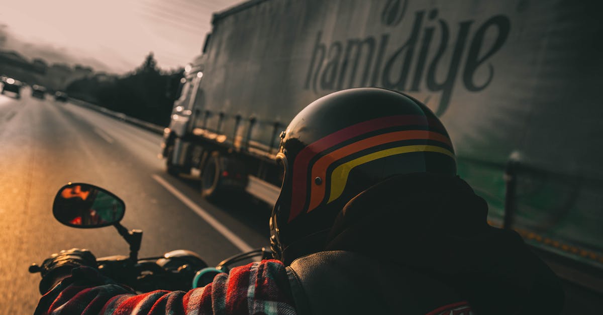 Incident extrem de periculos în Cluj: depășire riscantă lângă un TIR