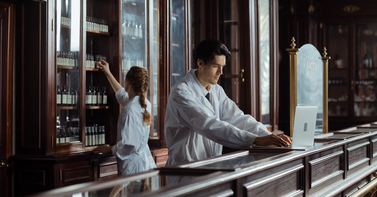 Poveștile de groază din farmacii continuă: mărturia unei farmaciste despre condiții și salarii precare