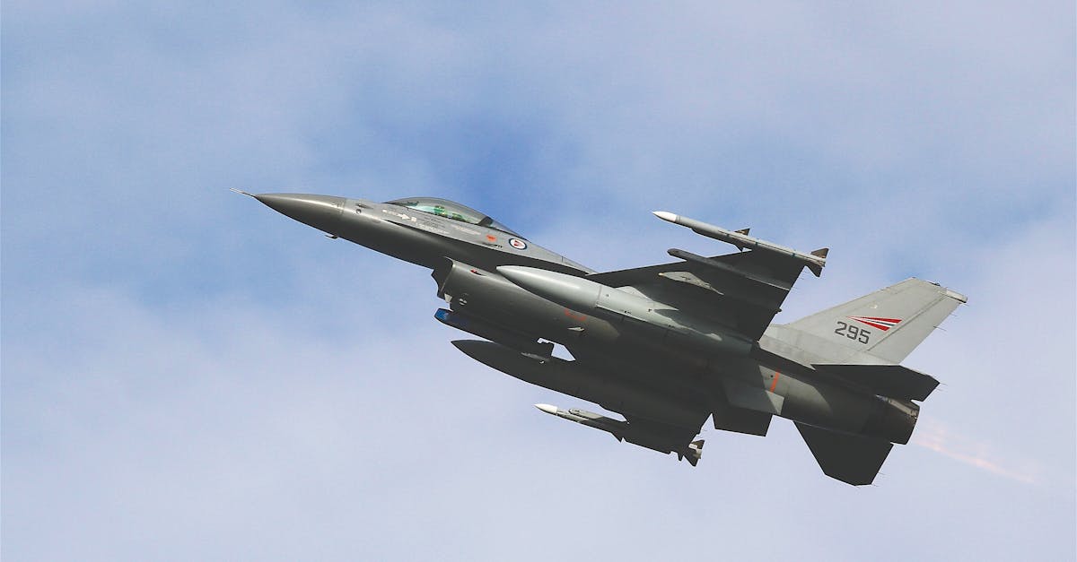 Germania: Operațiunea specială a Ucrainei a neutralizat 10% din flota strategică de bombardiere a Rusiei