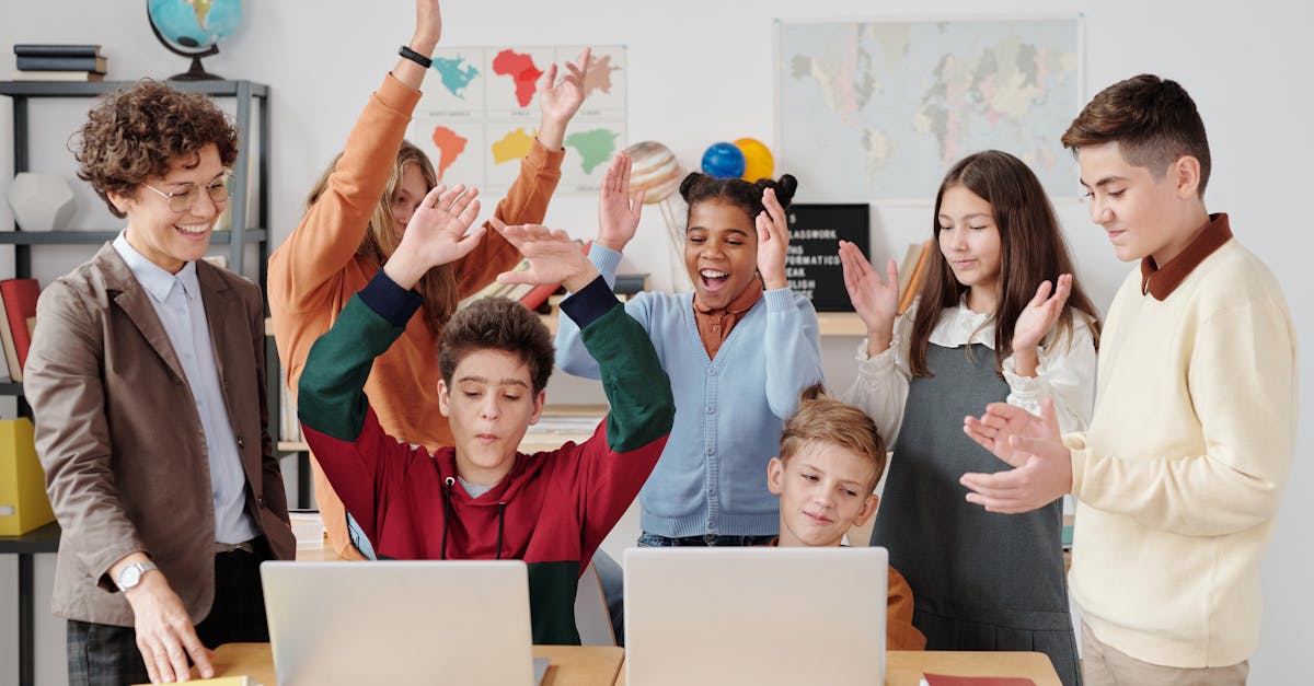 Subiectele de la BAC la Geografie în 2025: programă, teme și modele
