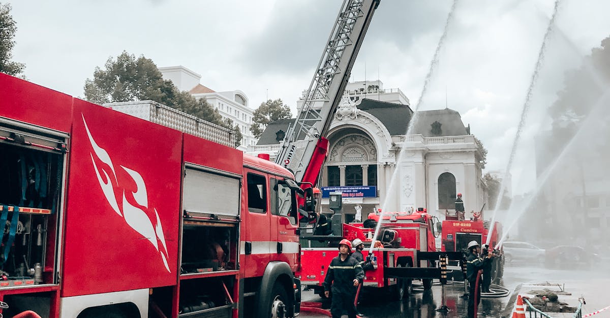 Incendiu devastator în Feleacu: O explozie puternică provoacă panică în rândul localnicilor