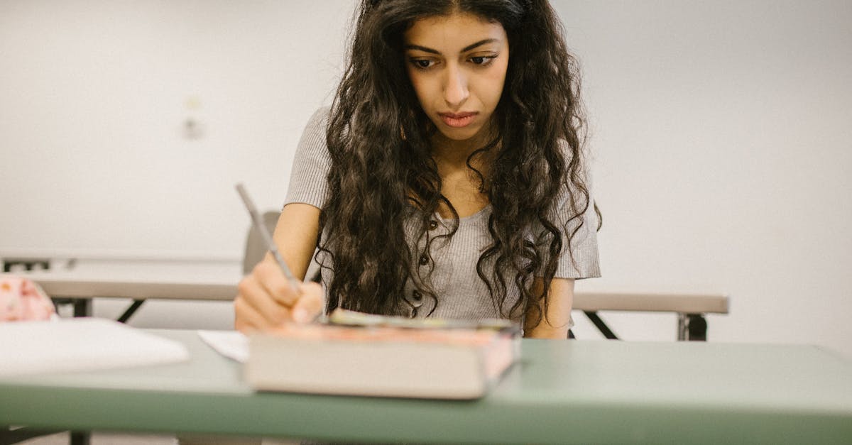 Bacalaureat 2025: Un student din Năsăud eliminat pentru tentativă de fraudă