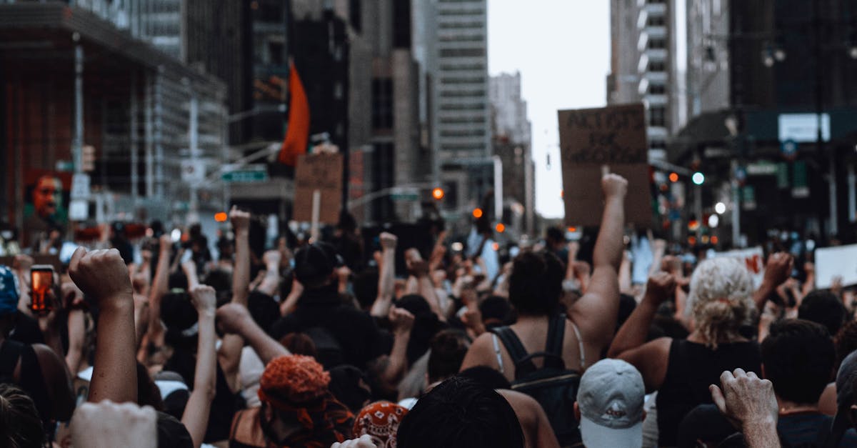 Protest masiv la New York împotriva politicii migratorii a lui Donald Trump
