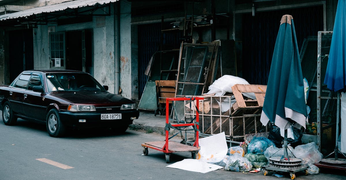 Craiova ia măsuri împotriva mașinilor abandonate pe străzi