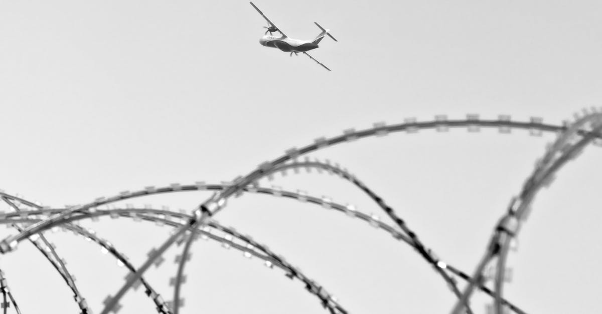 Atacuri cu drone rusești în apropierea graniței României: F-16 românești în alertă