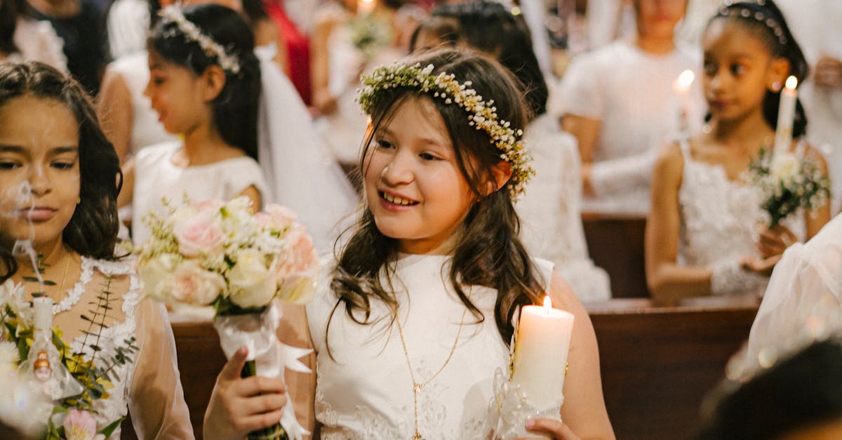 Furt incredibil în lăcașul de cult: bani pentru preoți, dispăruți din altar
