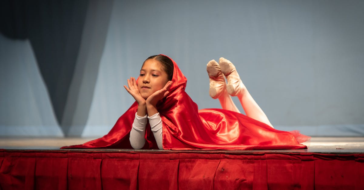 O aventură magică pentru copii: Scufița Roșie la Teatrul Căluțul de Mare