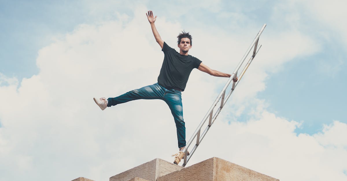 Spectacol acrobatic la înălțime în Reșița