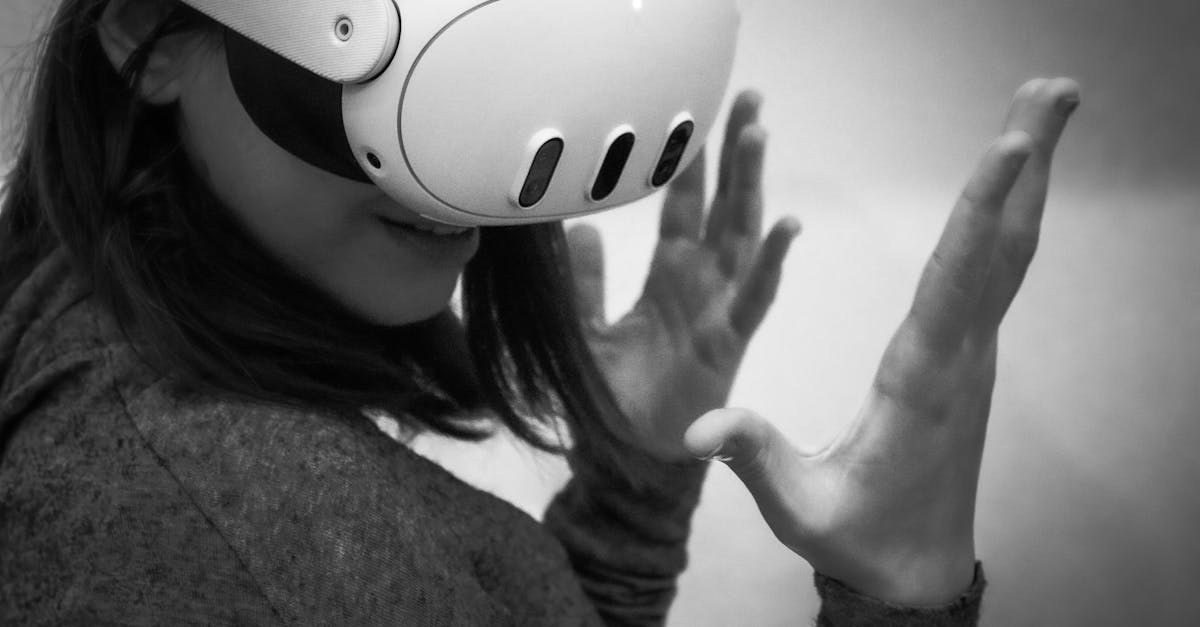Ochelarii 3D ai designerului român impresionează la VivaTech Paris