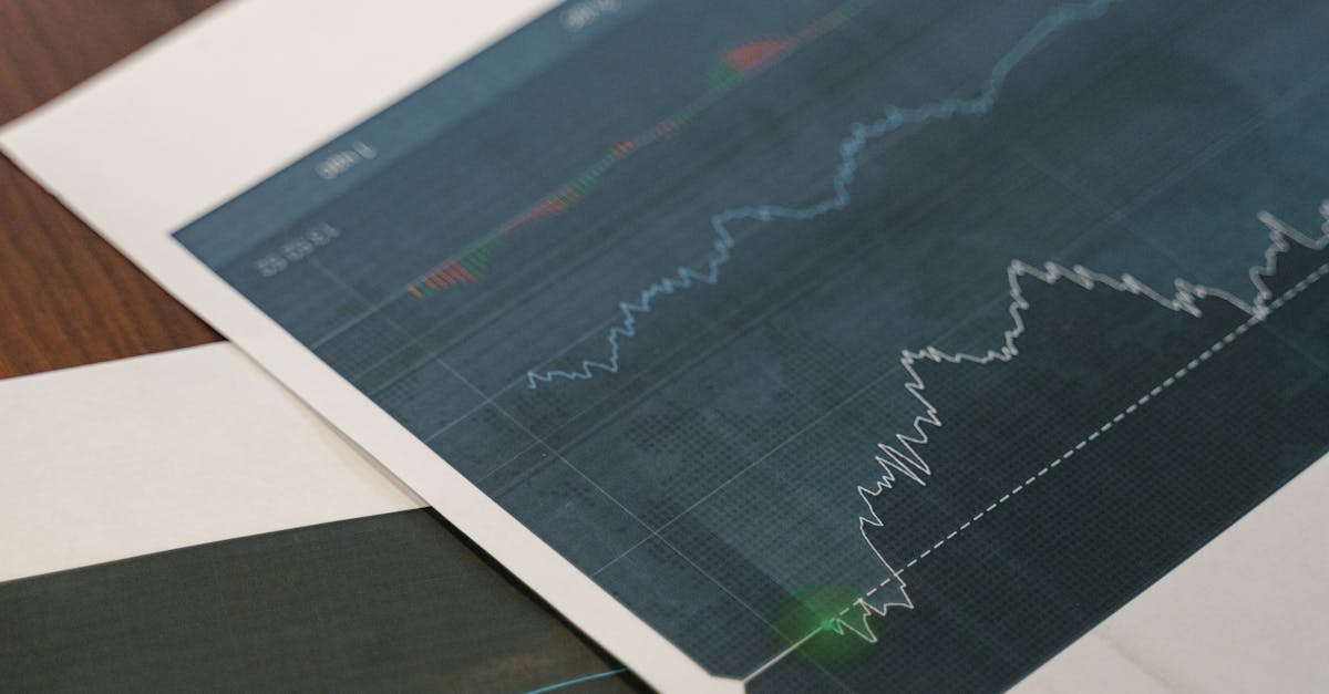 Predicții alarmante: euro ar putea ajunge la 10 lei în doi ani