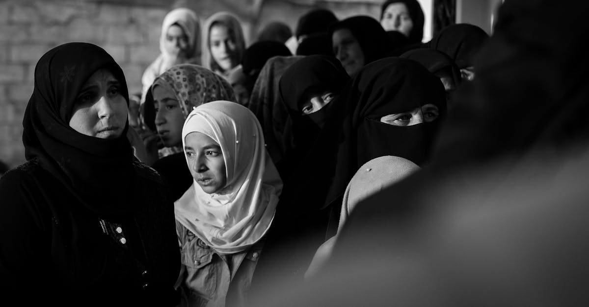 Descoperă diversitatea comunităților rome din Iași: identitate și tradiții unice