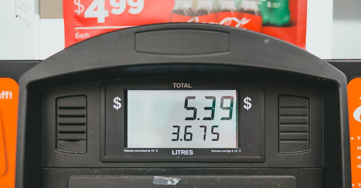 Creșteri recente ale prețurilor la carburanți în România