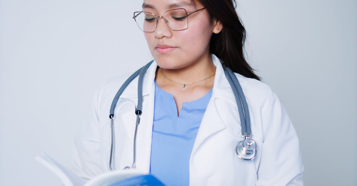 Noutăți pentru medicii rezidenți: oportunități de specializare în timpul pregătirii
