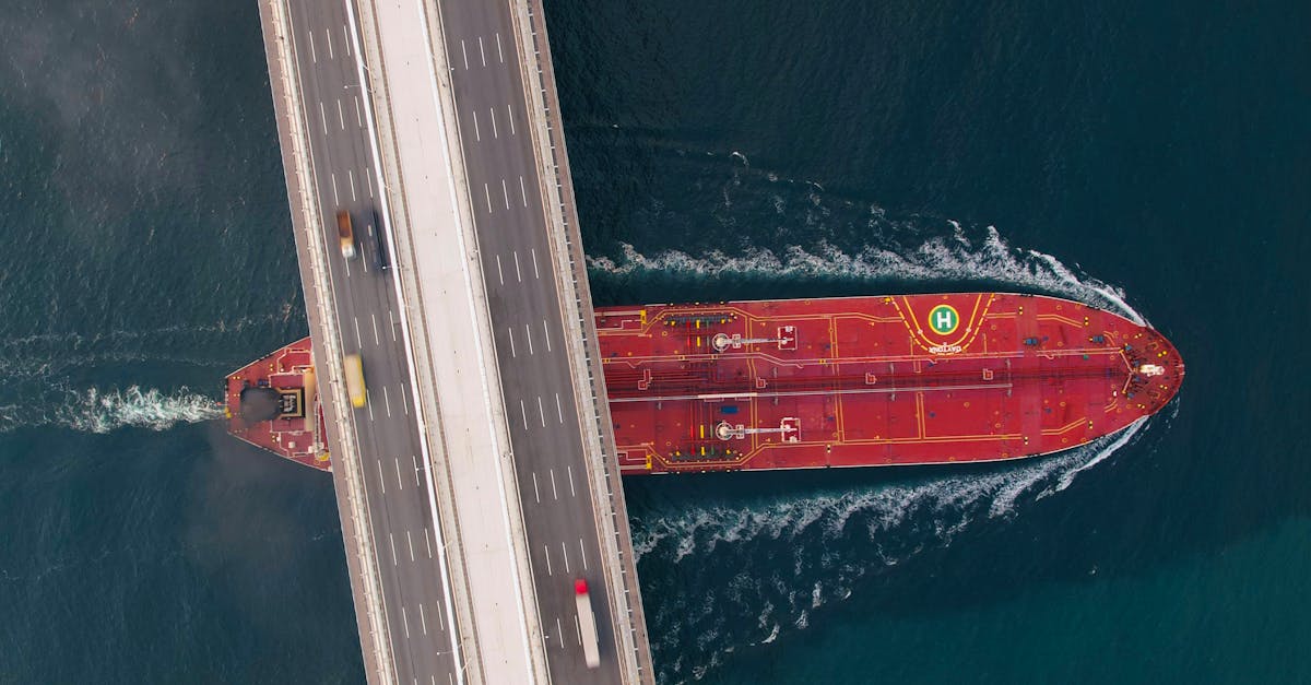 Creșterea costurilor de asigurare în comerțul maritim din cauza tensiunilor Israel-Iran
