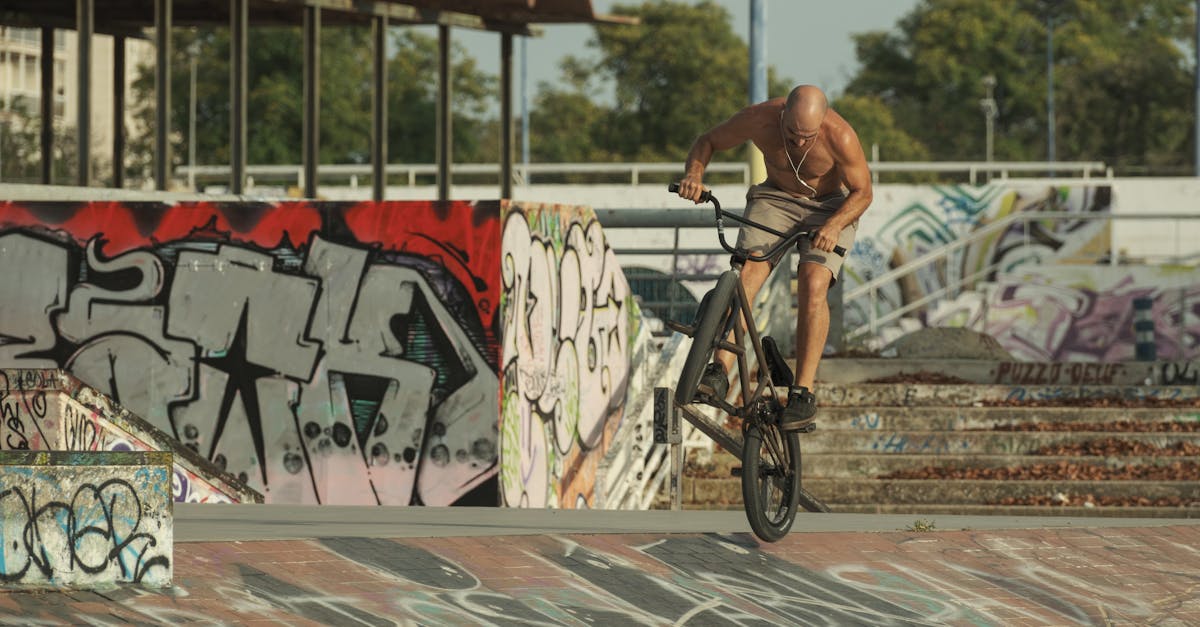 Skatepark-ul din Piatra-Neamț a fost deschis, iar tinerii sunt invitați să se bucure de el