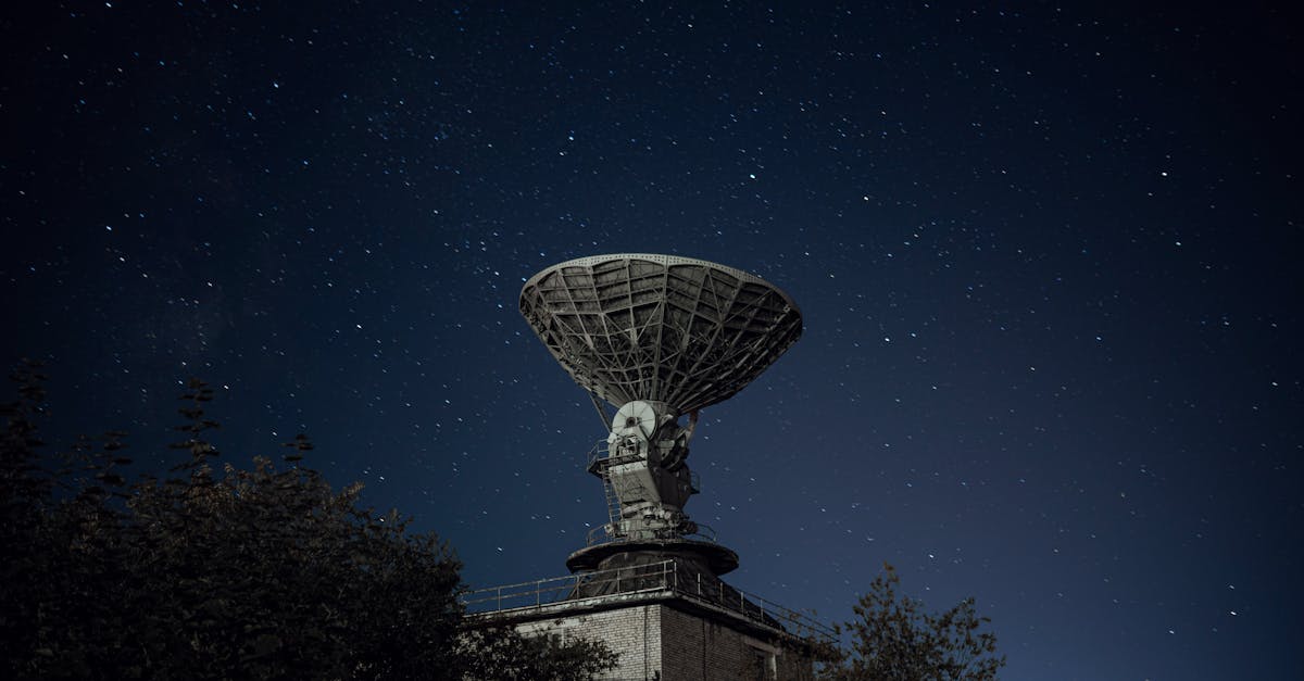 Un satelit inactiv de 60 de ani surprinde lumea cu un semnal misterios