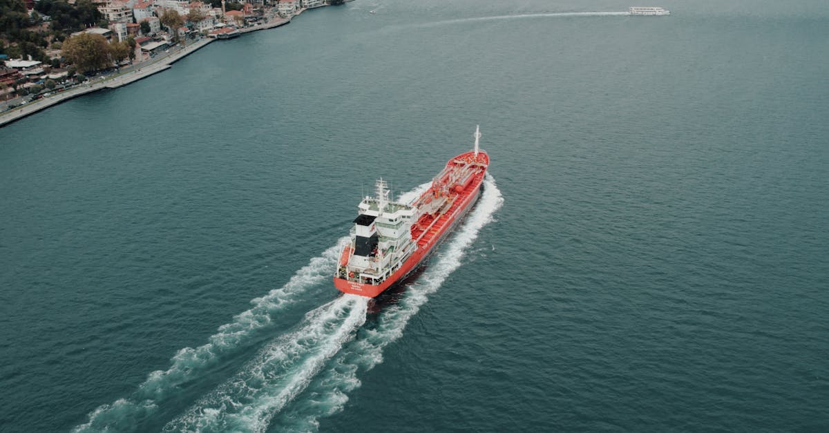 Creșterea tarifelor de transport maritim din cauza tensiunilor dintre Israel și Iran