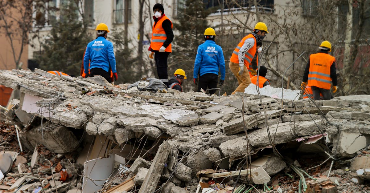 Simularea cutremurului de 7,3 grade: peste 400 de victime și 1.000 de răniți în București
