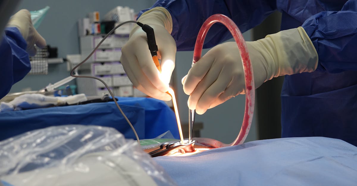 Ion Iliescu, în stare gravă după intervenții medicale recente