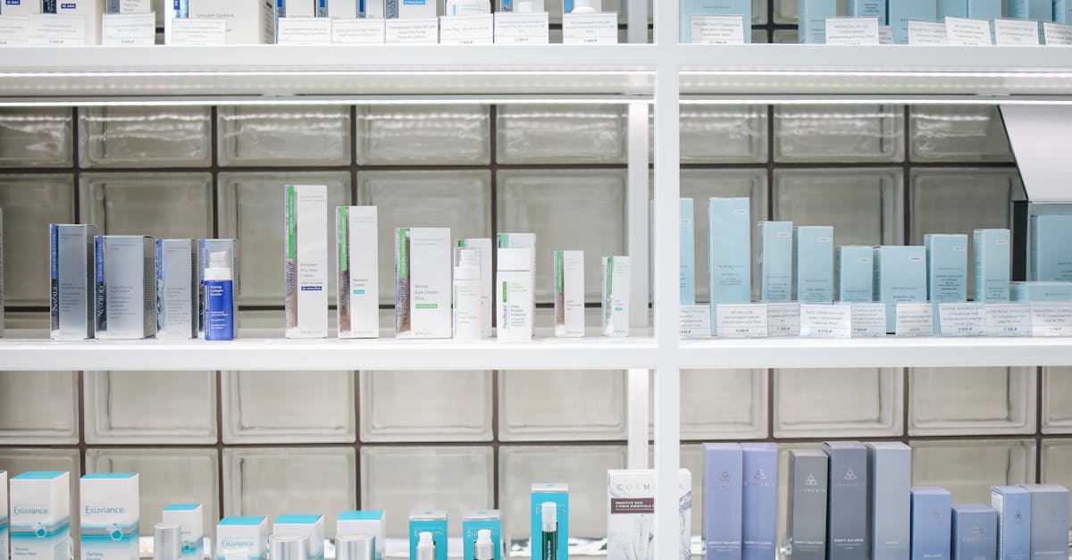Produse cosmetice periculoase pe piața europeană: Alerte InfoCons