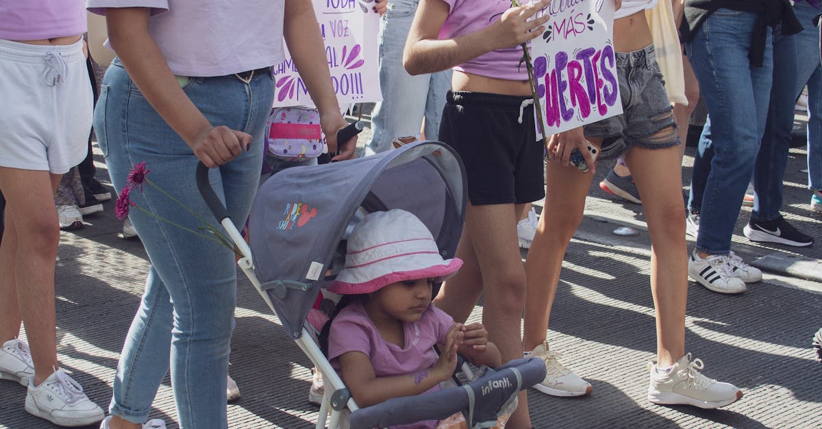 Sentința șocantă pentru mama care și-a aruncat copiii de la etaj