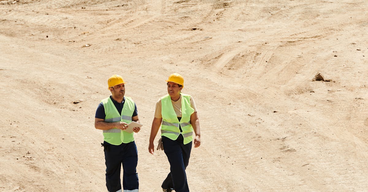 Controale ITM Neamț: Muncă nedeclarată descoperită la angajatori din construcții