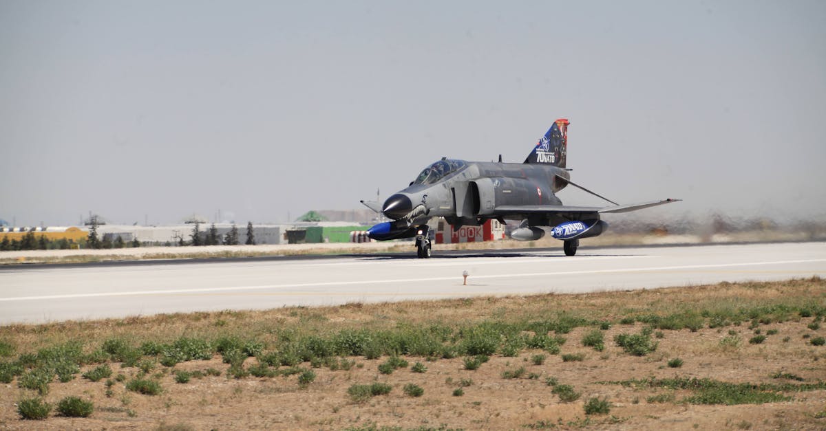 România primește 18 avioane de luptă F-16 din Olanda
