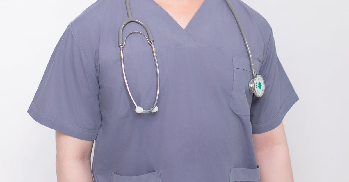 Măsuri controversate în sănătate: Concedierea personalului medical angajat la privat
