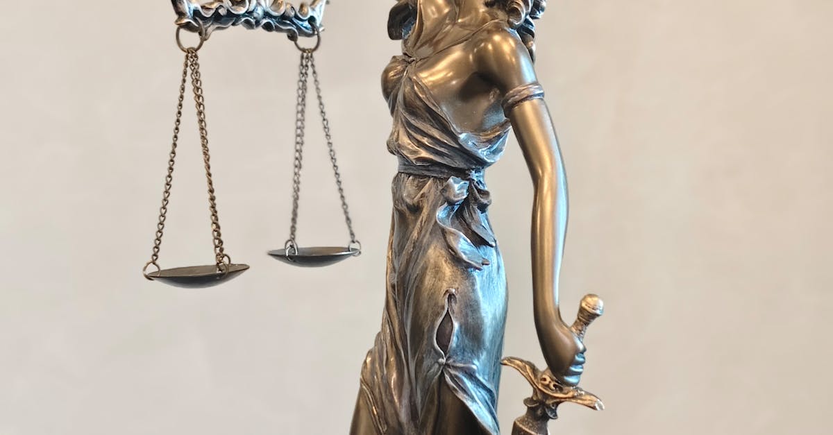 Magistrații contestă reforma Bolojan: propun măsuri alternative pentru justiție