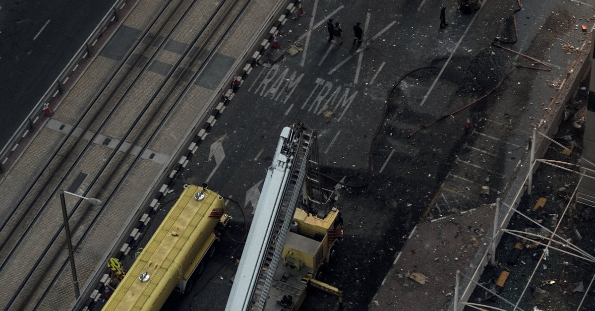Camion răsturnat la Grajduri: detalii despre accidentul surprinzător