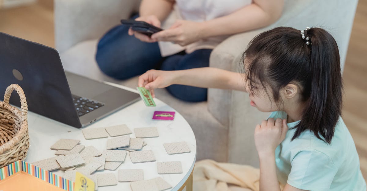 Laptopuri donate tinerilor rugbiști din Suceava pentru un viitor digital