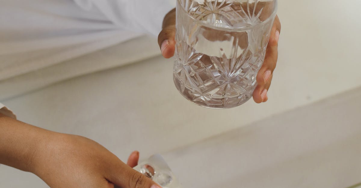 Riscurile consumului de alcool în zilele caniculare: ce trebuie să știi pentru a te proteja