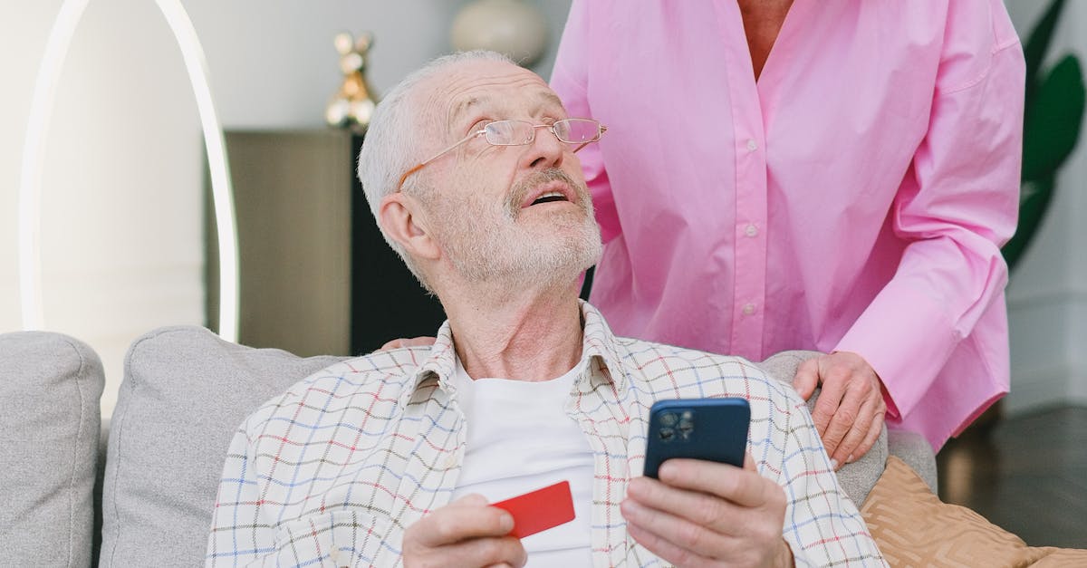 Creșterea numărului de pensionari din România în aprilie 2024: statistici și medii
