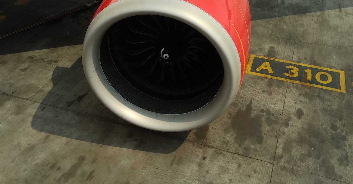Ancheta privind prăbușirea avionului din India explorează mai multe ipoteze, inclusiv sabotajul
