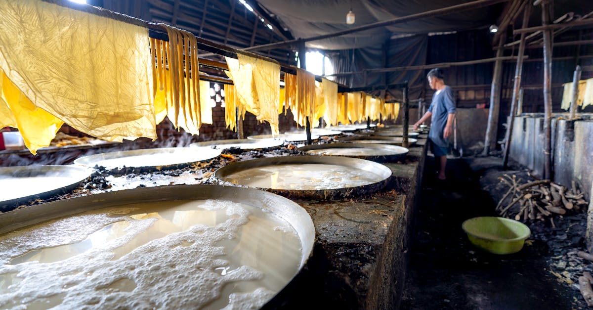 Atenție la brânza de Sibiu: doar câțiva ciobani produc autentic
