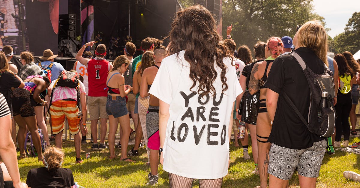 Festivalul Verii 2025: Alina Eremia și Vlăduța Lupău, pe scenă la Sânnicolau Mare