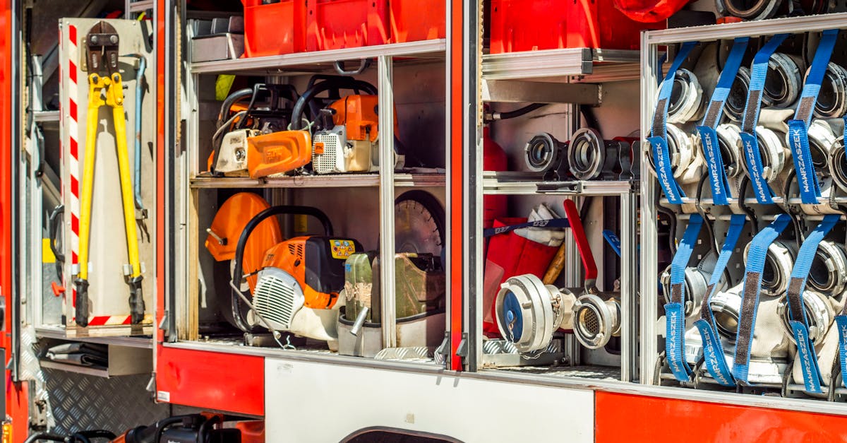 Incendii devastatoare în Brăila: pompierii intervin pentru a salva proprietăți