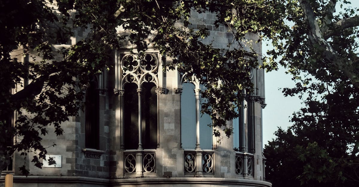 Descoperă Barcelona: ghid esențial pentru prima vizită